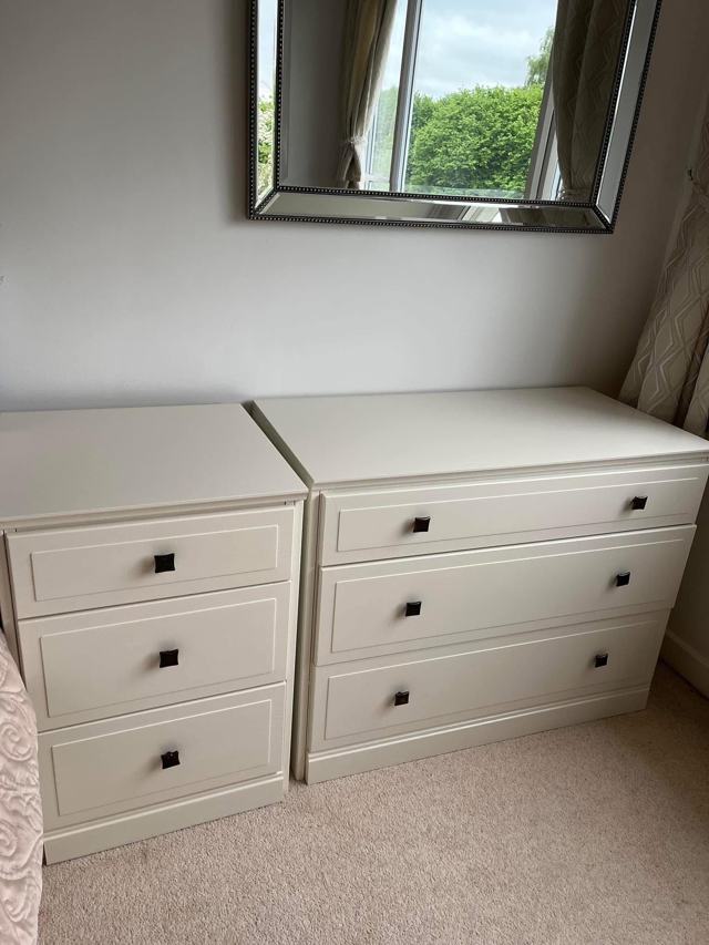 Chest of drawers hand painted cream